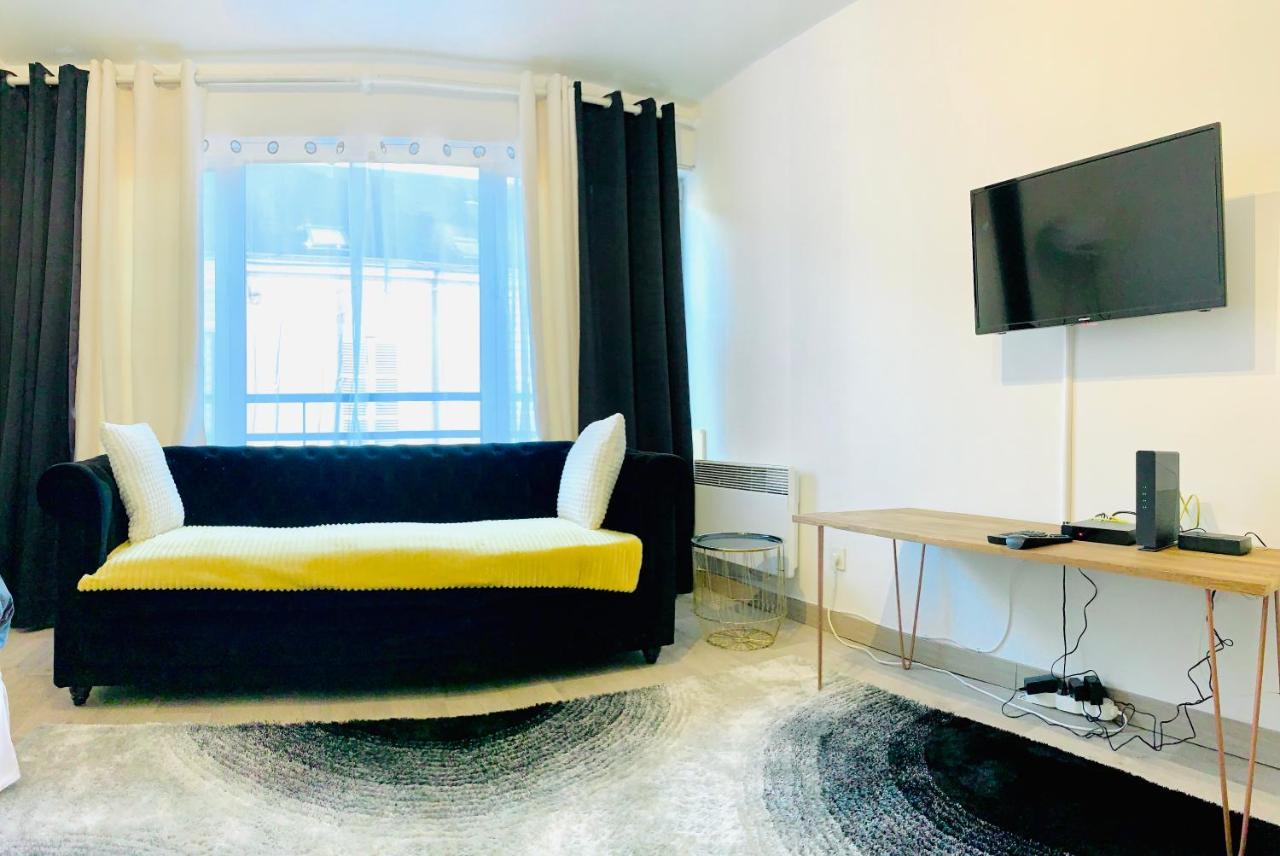 Appartement Cosy Tout Confort - Proche Gare & Centre เลอม็องส์ ภายนอก รูปภาพ